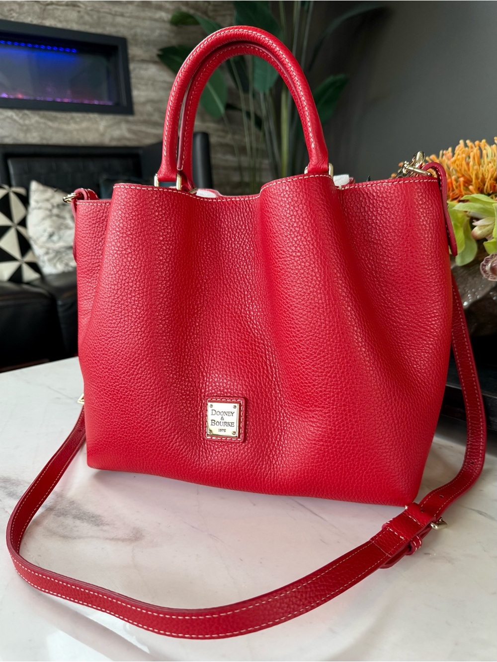 New Dooney & Bourke Lucca Leather Barlow Shoulder Bag Red - Picture 14 of 16
